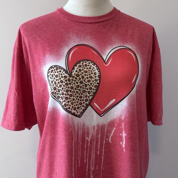 Leopard Print Heart Valentine Graphic T-Shirt Double Hearts Bleach XL - Picture 2 of 6
